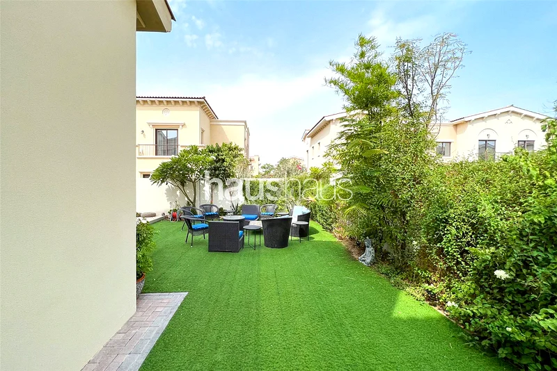 النوع 2E | قطعة أرض كبيرة | شاغرة في أكتوبر63917429248258113