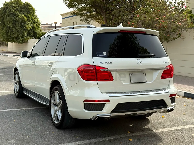 GL 550 4MATIC | Japan Import | 7 Seater | Full Option63488211579265113