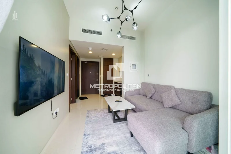 High Floor |   Canal View |  Furnished63792017018114114