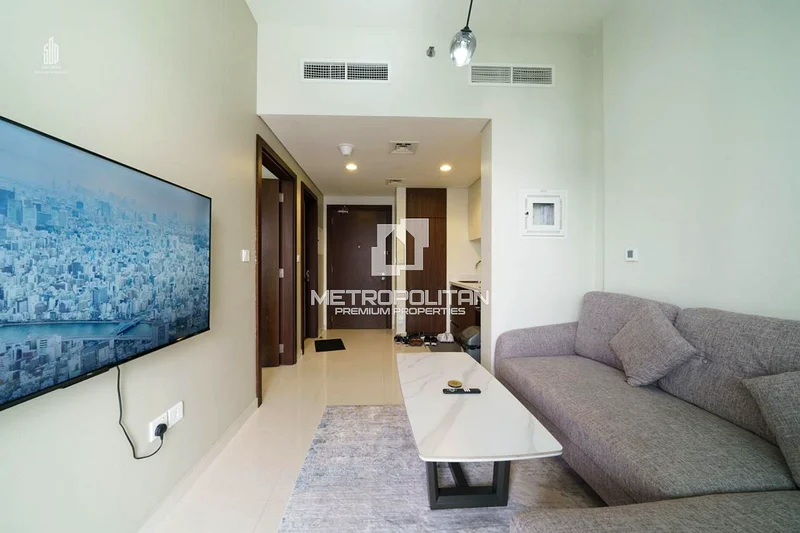 High Floor |   Canal View |  Furnished63792017018114113