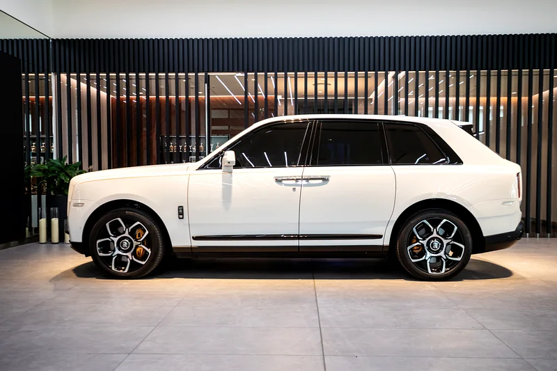 Rolls-Royce Black Badge Cullinan 2022 | 50,876 km63490304952195112