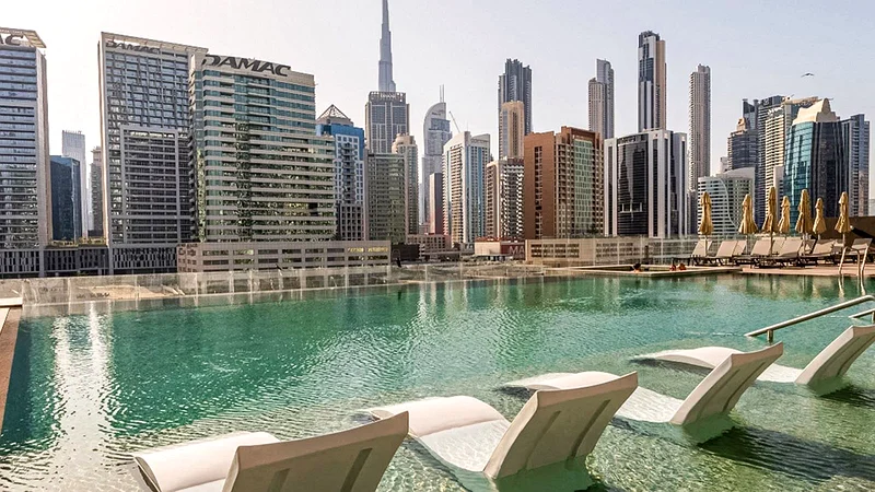 بدون رسوم وكالة، إطلالة على القناة، مفروش بالكامل، شاغر الآن63790992728834110