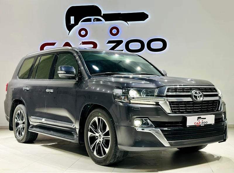 Toyota Land Cruiser V8 2021/GCC/Original Paint/GXR Grand Touring S/Warranty63484570408833111