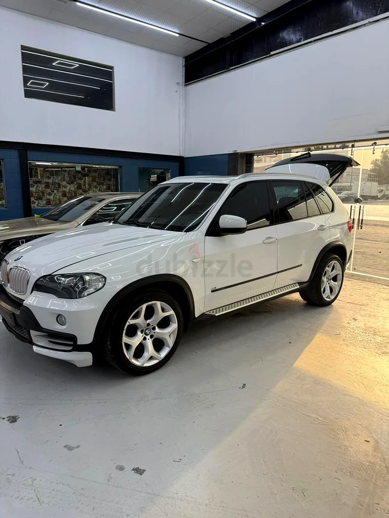 2008 بي إم دبليو X5 V8 ( specifications GCC)63484941731969113