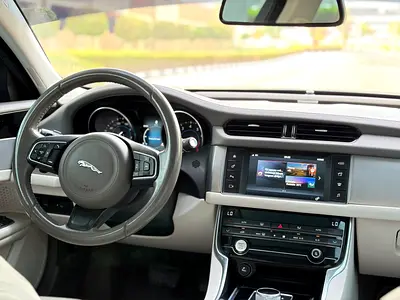 2016 Jaguar XF 照片 7