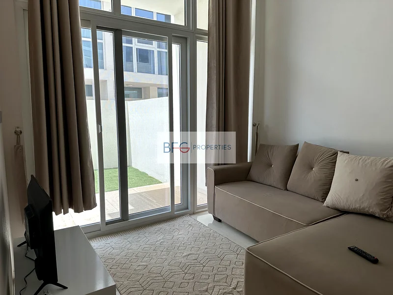 مجمع سكني معقد | مناظر طبيعية بيئية | مفروش بالكامل63741251121025110