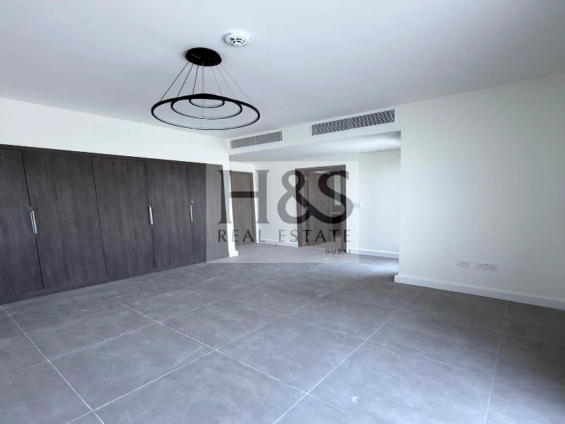 4 Bedroom + Maid | Corner Unit | Single Row63733234461699113