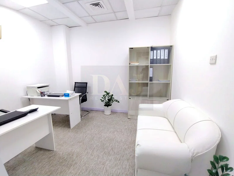 Beautiful office with Bank account assistance |Free Utilities63620107538178111