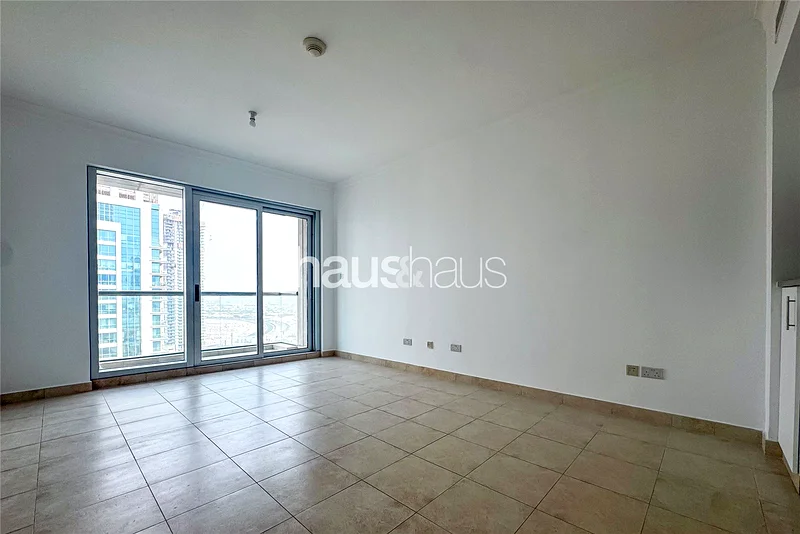 Vacant | Excellent Condition | Golf and Pool View63921718287747113