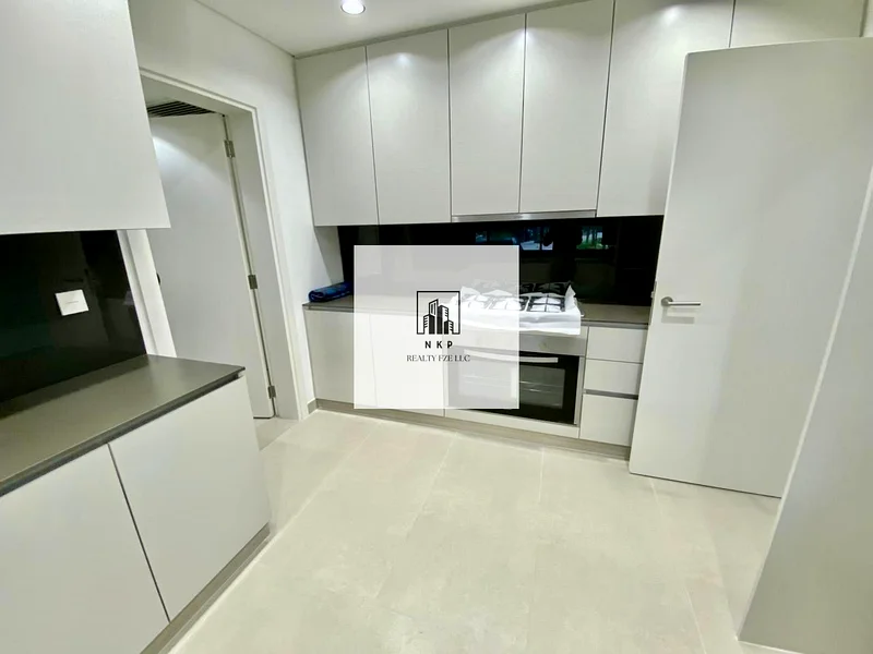 Spacious and luxurious three-bedroom townhouse in Masaar,63699746945283113