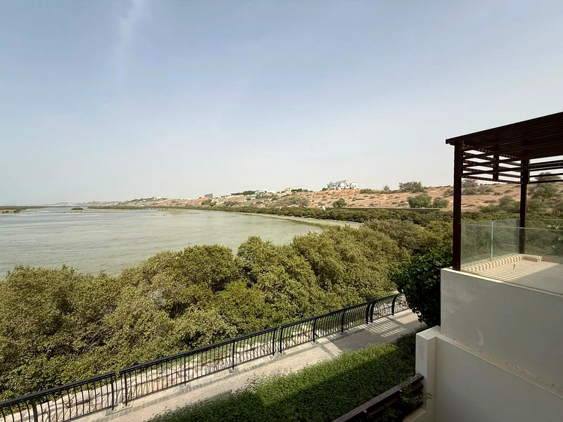 Spacious 3BR || Furnished || Seaview63814054584450112