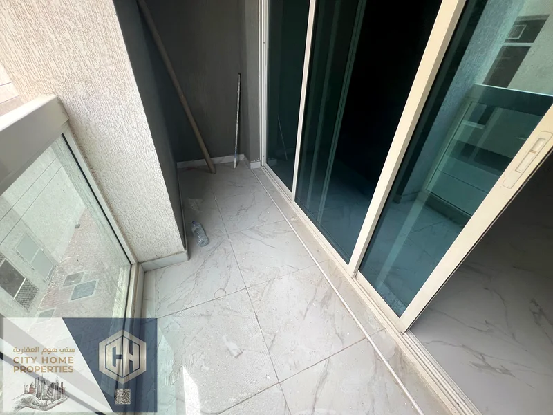 شقة واسعة من غرفة نوم واحدة في المويحة 3 - مبنى عائلي | شقة فاخرة للإيجار السنوي في عجمان63711781382145113