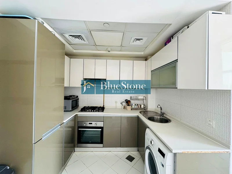 Spacious Studio with Open View | Vacant63941852209155114