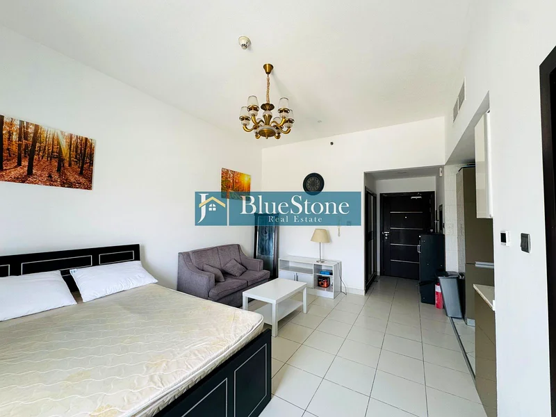 Spacious Studio with Open View | Vacant63941852209155112