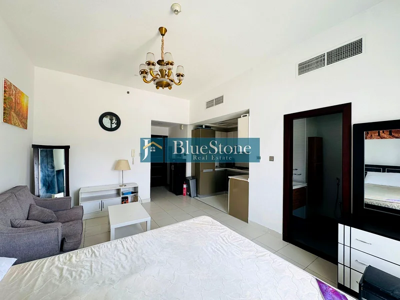 Spacious Studio with Open View | Vacant63941852209155113