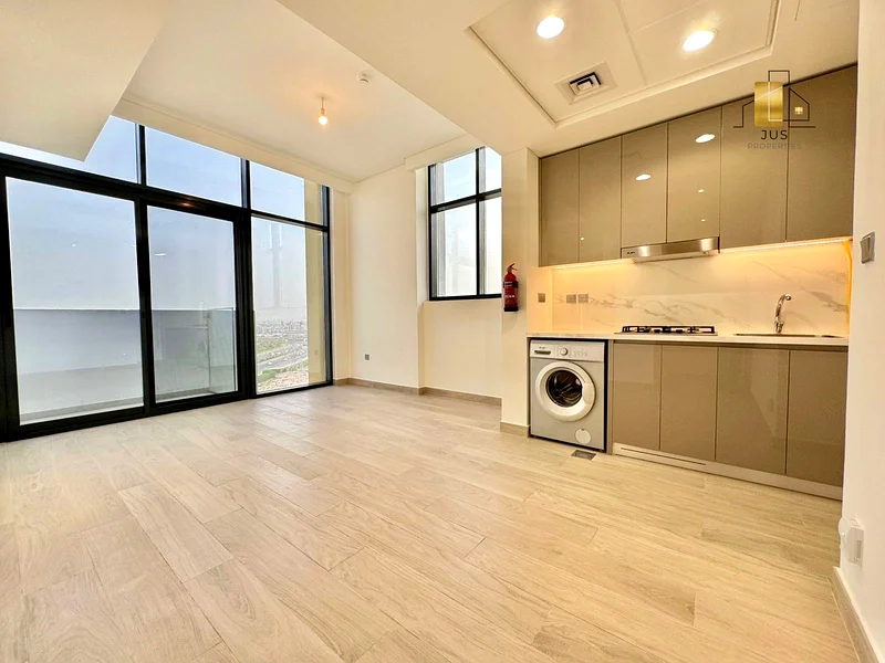 Corner Unit | Brand New 1 B/R | Chiller Free | Kitchen Appliances63803743250051111