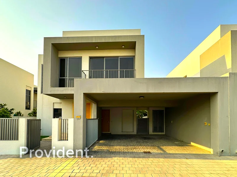 Ready to Move | Landscaped | Call Now for Viewing63754625012097114