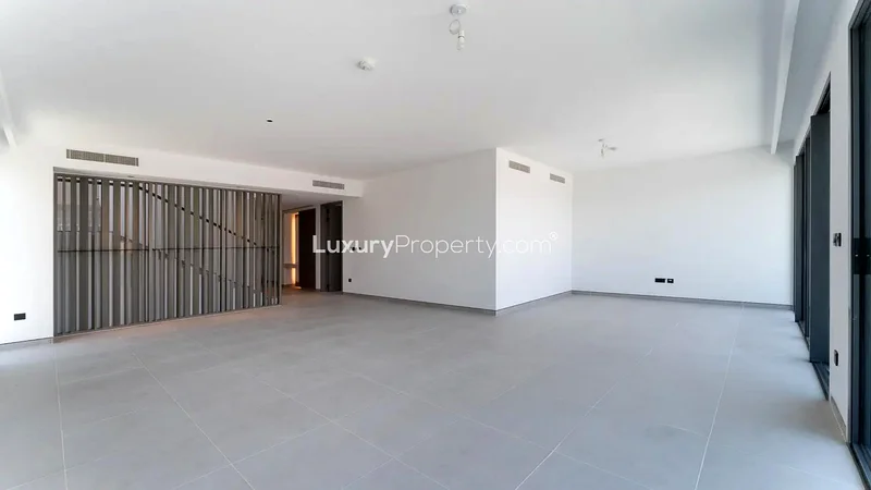 Vacant | Large Layout | Multiple Options63734258160899111
