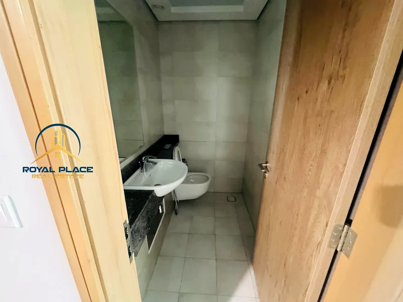 Fully Furnished | Vacant | Spacious Layout63792244522498114