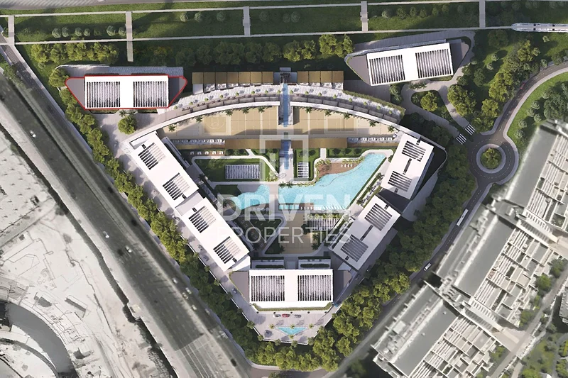 Corner Unit with Study Room | Offplan Resale63983640171393112