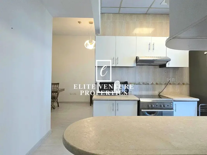 FULLY FURNISHED | VACANT | UPGRADE UNIT63654981254147112