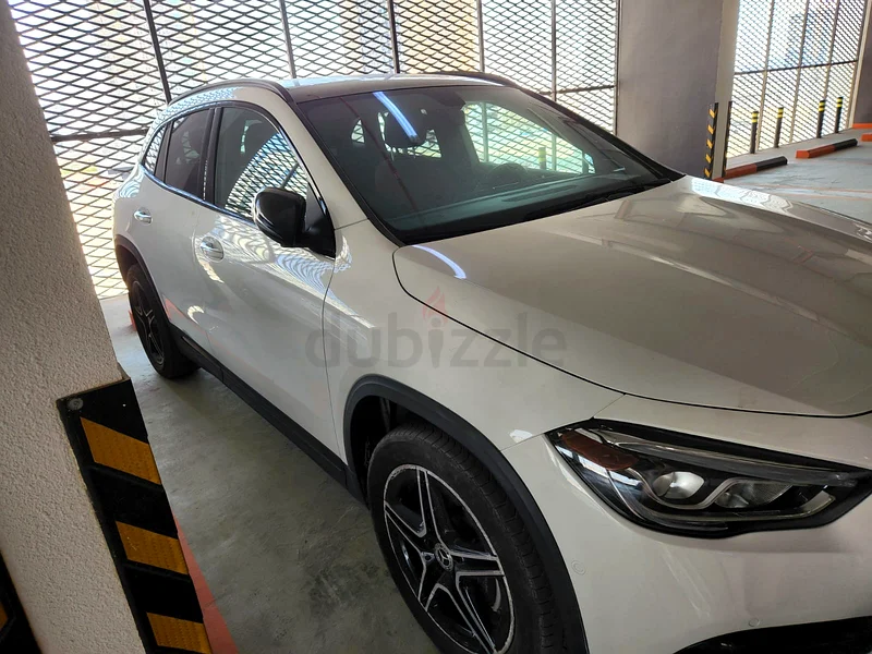 Mercedes-Benz GLA 25063488176705538111