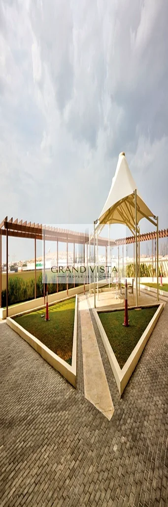 || Luxurious || View Fully Furnished || Studio Apartment || Available For Rent ||64160164456195111