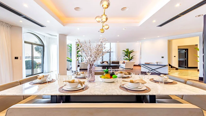 Fully Renovated | Central Rotunda-style63654982587521113