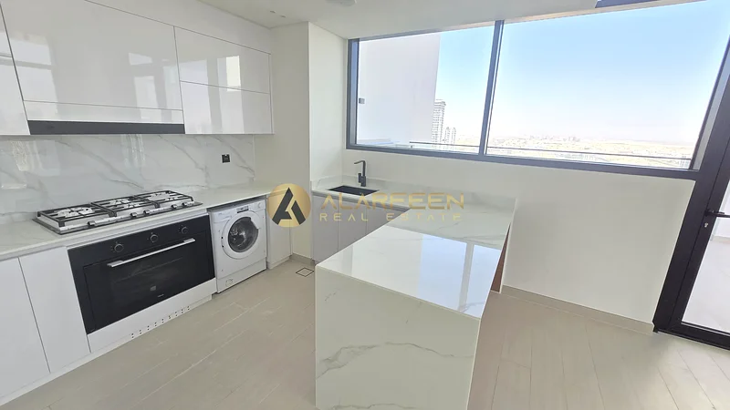 Open View | Spacious Unit | Prime Location63779188638083110