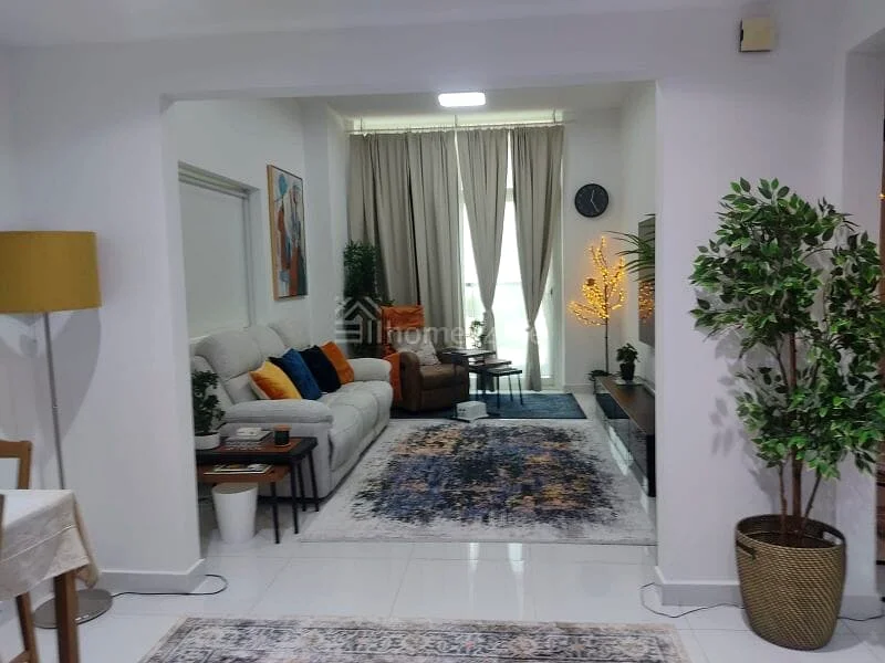 وحدة الزاوية | إطلالة برج | مشرقة | أفضل سلسلة63978726136450110