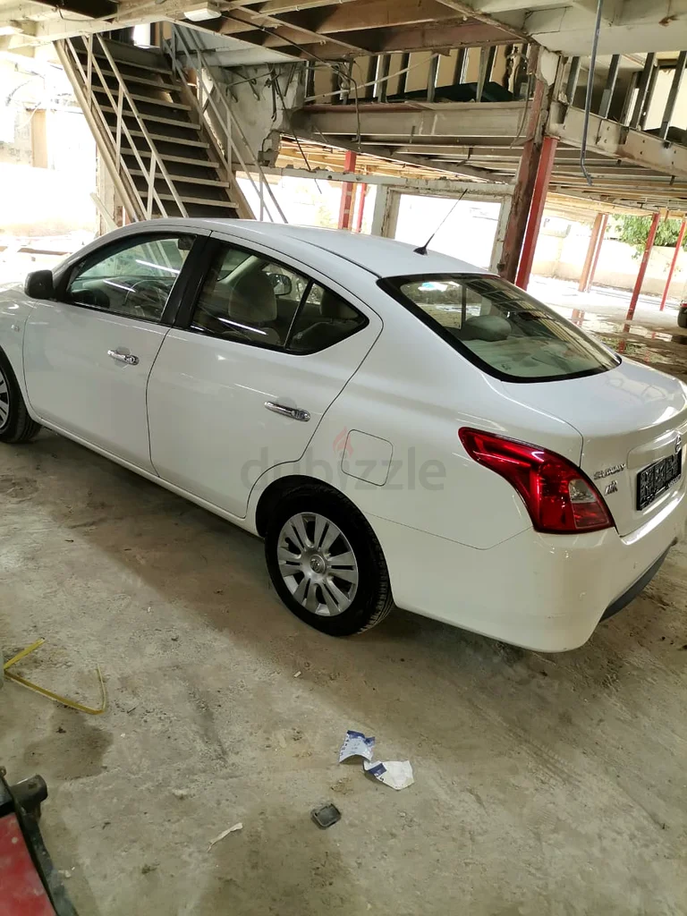 Nissan Sunny: A Timeless Classic on a Budget63484157426819113