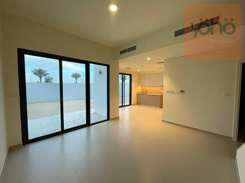 تصميم مذهل | واسع | جاهز للانتقال63806008973442110