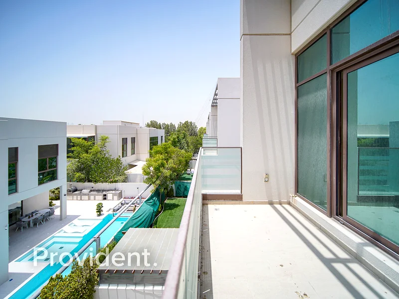 واسعة | مصعد خاص | مطبخ مجهز بالكامل63804875011074114