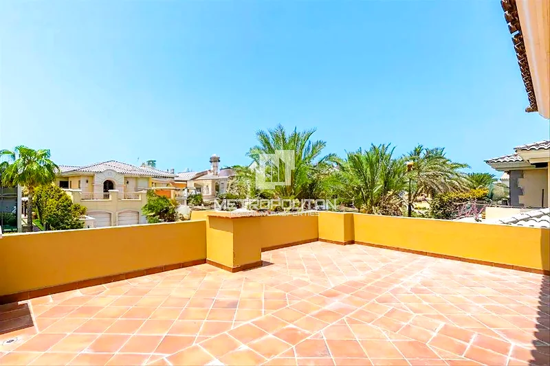 Skyline View| Central Rotunda| Partially Upgraded63753253426305112