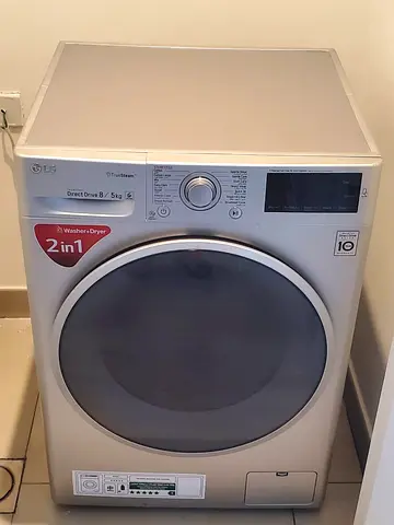 LG 8/5kg washer and Dryer 2in1 new model Excellent condition