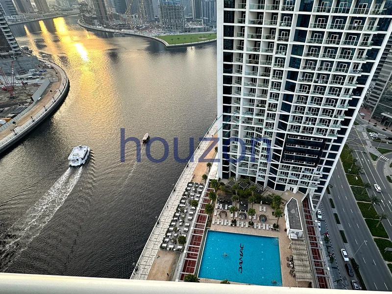 Spacious Studio | High Floor | Canal + Burj View63795306430595110