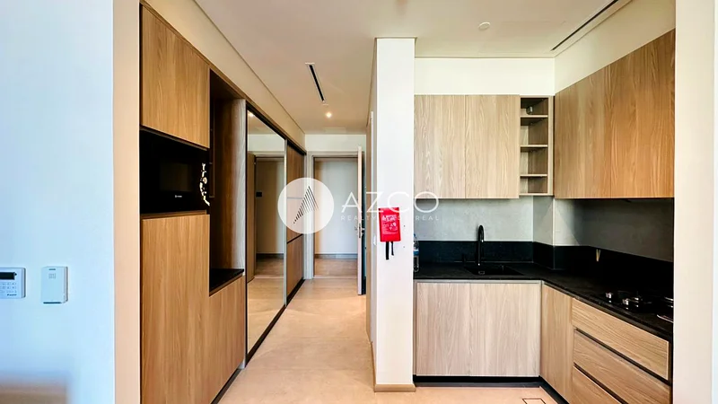 Premium Studio | Open View |  Vacant63778351194881113
