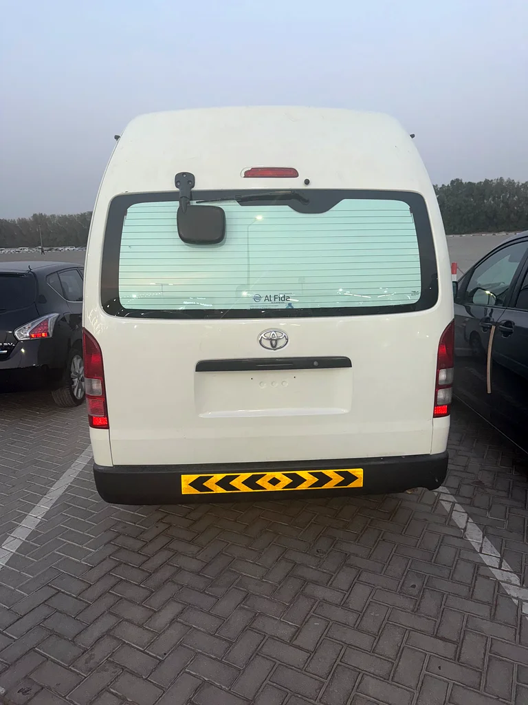Toyota Hiace Highroof Chiller 2021 Model  
Accident Free  
Low Mileage  
Excellent Condition63484442765186113