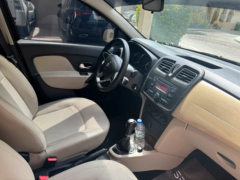 Renault Symbol. 2019. Full Service History. Under Renault Warranty63491047789313113