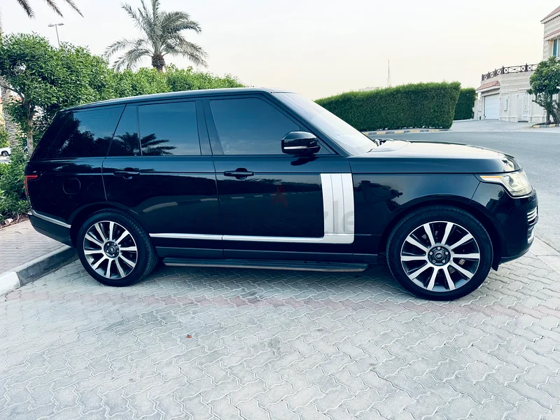 Range Rover GCC, first owner, low mileage, used, urgent sale63482779707777112