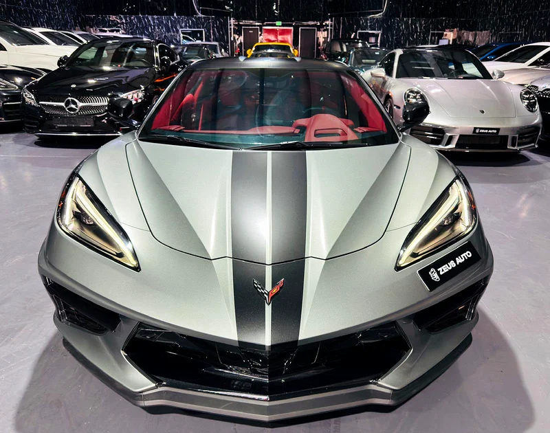 شيفروليه كورفيت ستيغراي 2LT 2023 | دول مجلس التعاون الخليجي | ضمن الضمان حتى مارس 2026، غطاء واقٍ لامع بالكامل63489421271043112