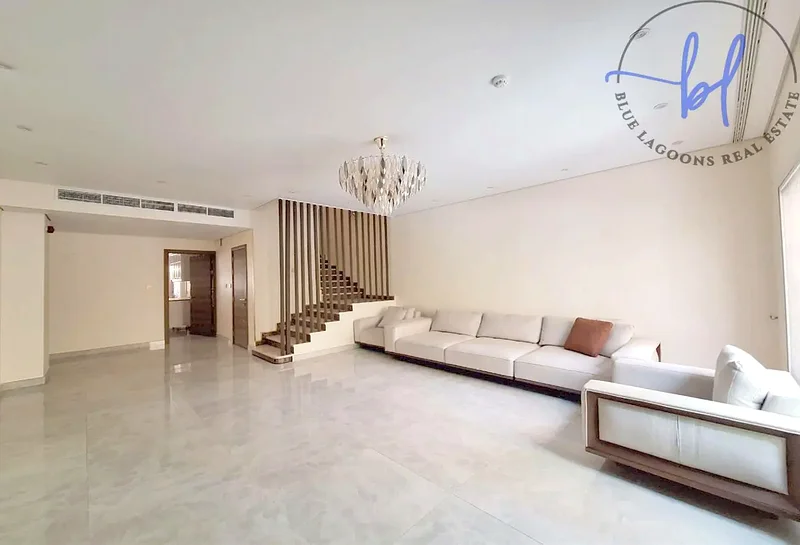 One of a kind | Vacant | Prime Location63787699254787111