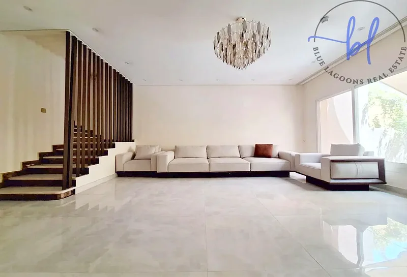 One of a kind | Vacant | Prime Location63787699254787110