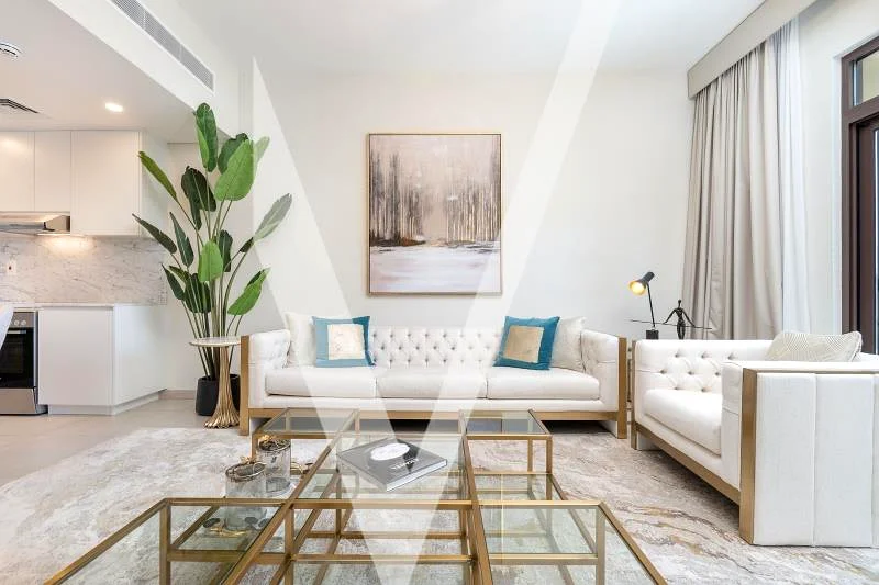 Luxurious | Fully Furnished | Vacant in October63730521772675113