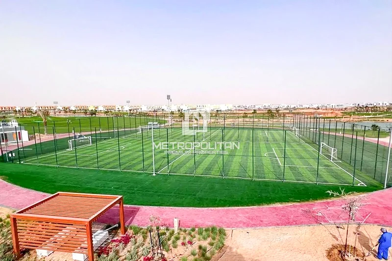 4BDR Middle unit | Handover Q2 26 | Near Amenities64003482246657114