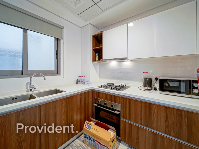 Pool View | Furnished | Spacious63974462478082113