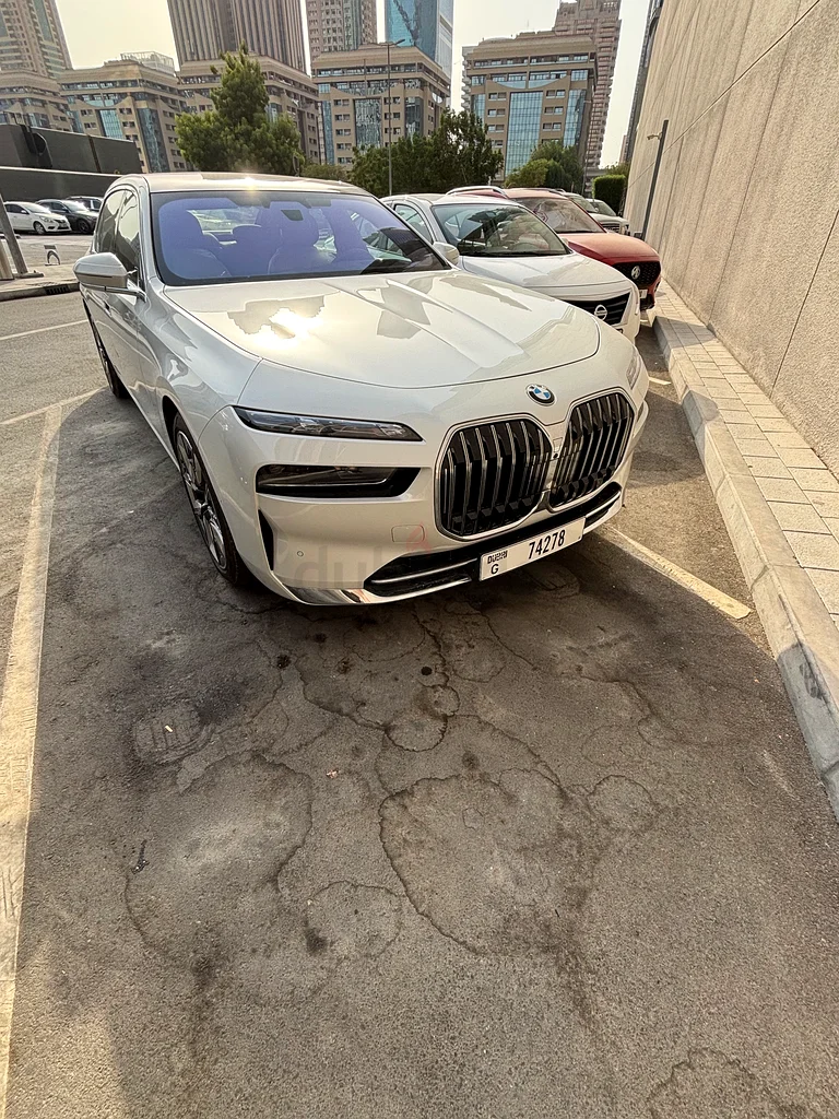 735i GCC Mint condition great price63484910951171111