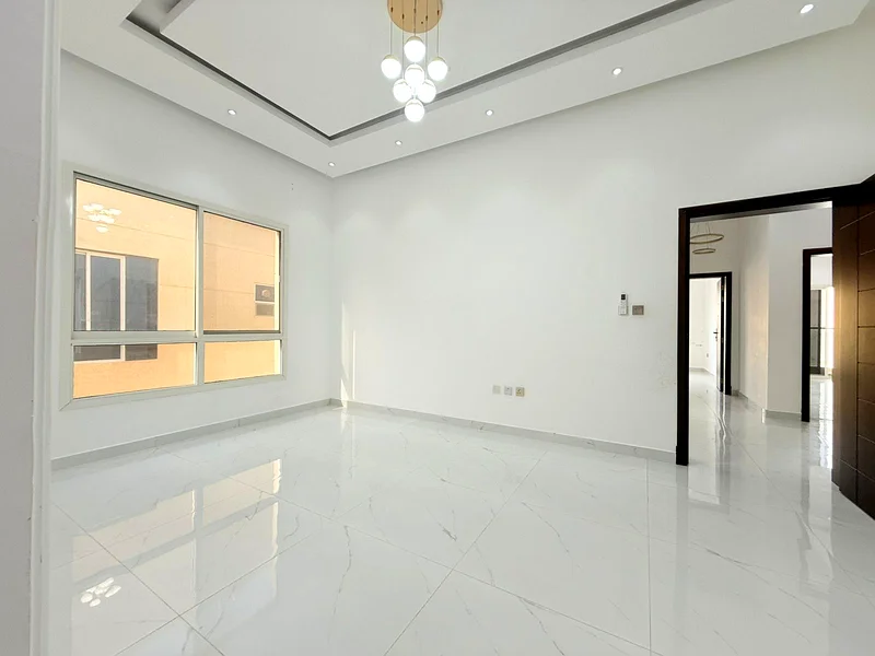 Villa for rent in Ajman, Al  yasmeen   The villa consists of 5 master bedrooms, majlis room, hall,63716301971713114