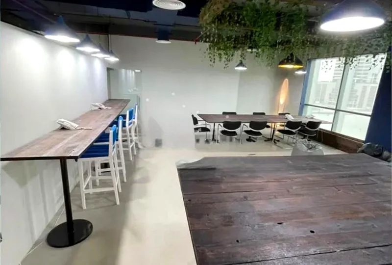 UNFURNISHED OFFICE FOR RENT IN ONTARIO TOWER63618504639875111