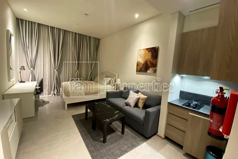 Furnished Studio | Middle Unit | bright63778351151489110